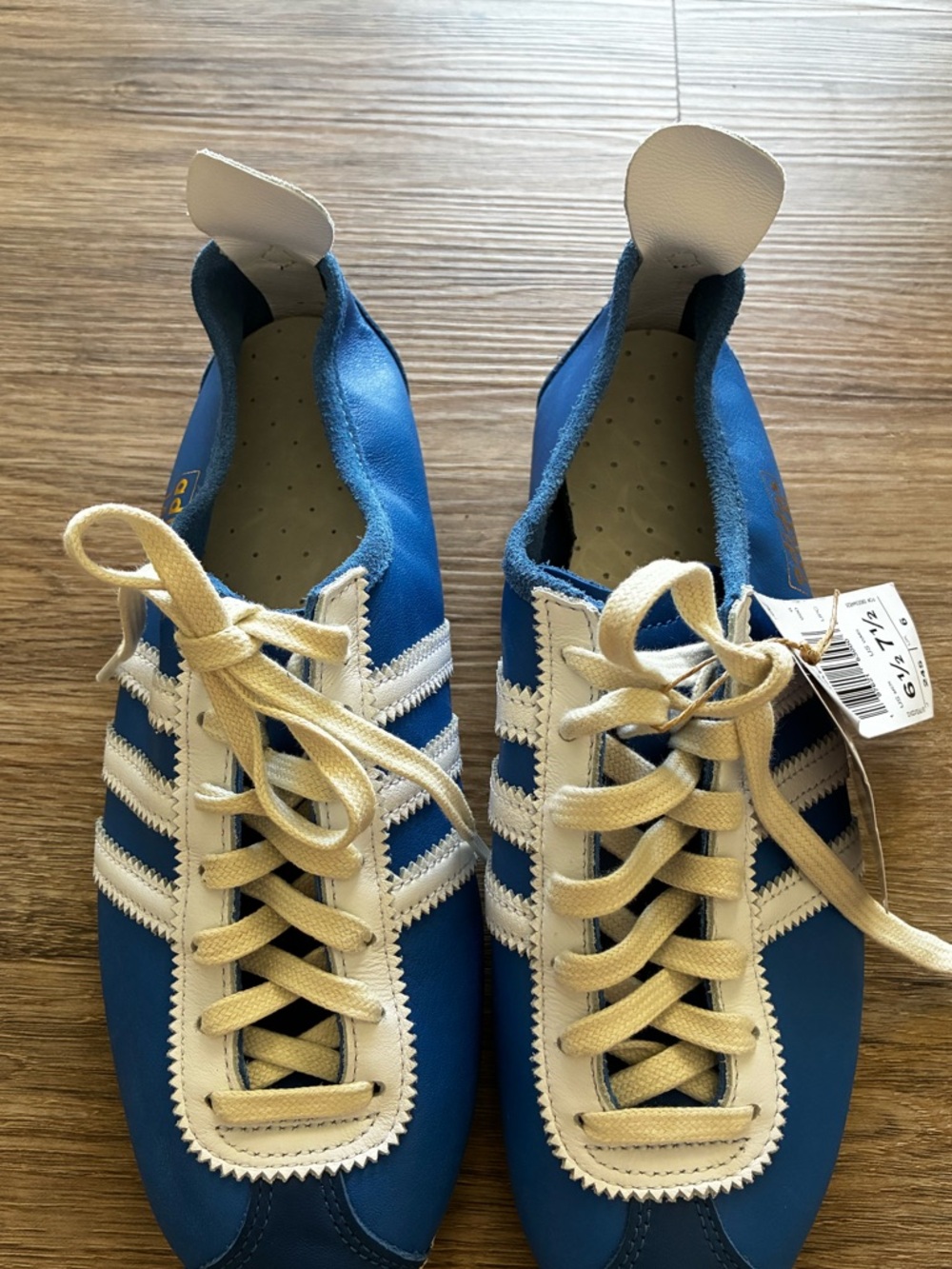 adidas Men’s Japan Bright Royal Blue Shoes Sneakers JS3773. - Picture 2 of 5